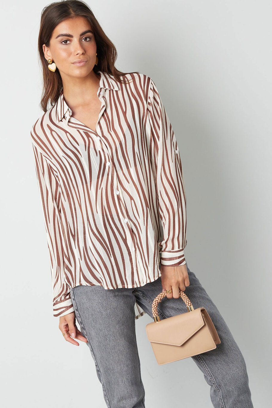 Blouse aesthetic print | bruin-wit